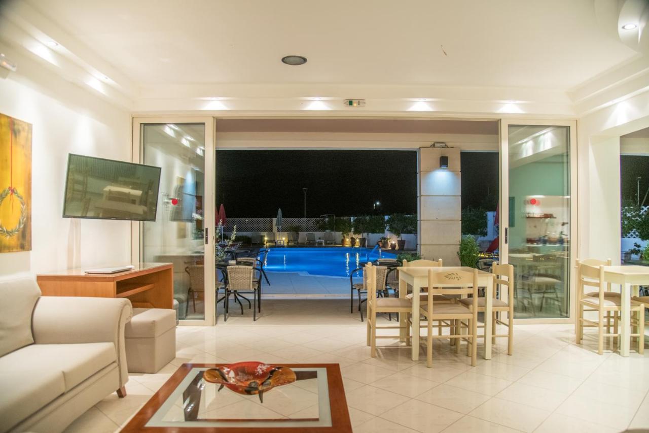 Hiona Holiday Hotel Palekastro Luaran gambar