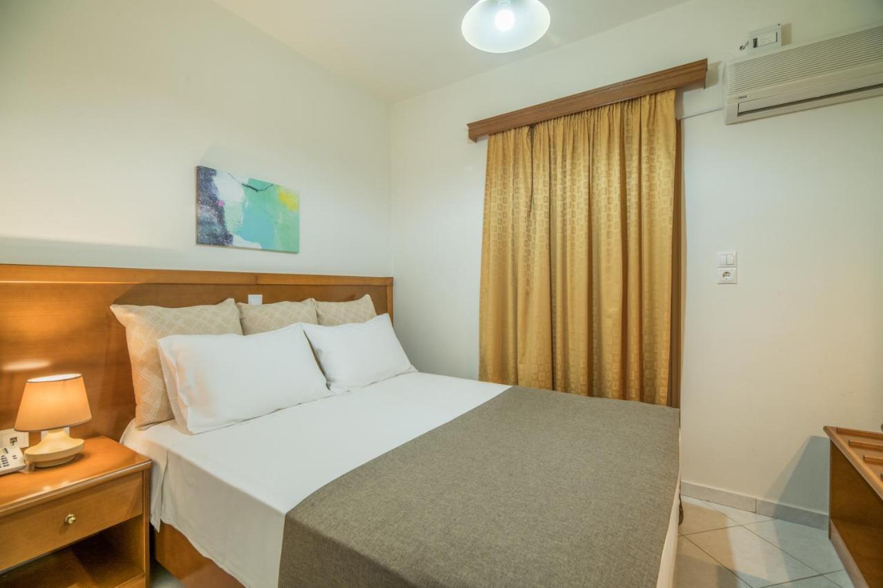 Hiona Holiday Hotel Palekastro Luaran gambar